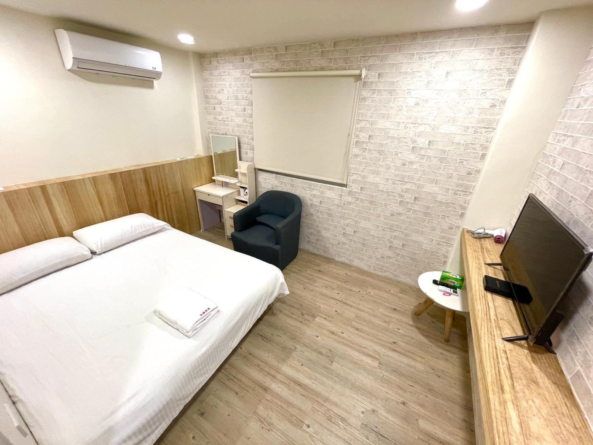 Fengchia Provence Jr Apartment Taichung Luaran gambar